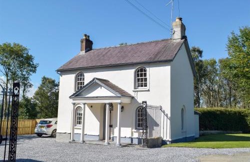 Boncath Maison | 2 Cilwendeg Lodge