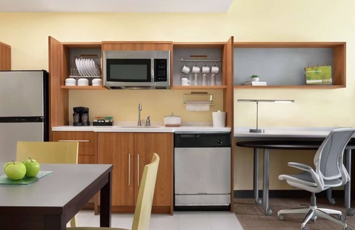Pooler Hôtel | 2 Comfortable Units! Short Drive to Savannah Beach and Ships of the Sea Museum