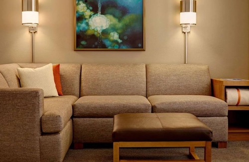 Austin Hôtel | 2 Convenient Units! Pets Allowed, FREE Parking, Quick Drive to The Vortex!