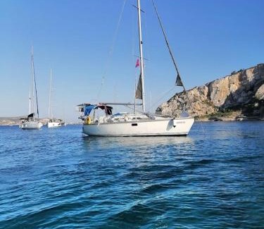 Datca City Center Location De Bateaux | 2-cottage yacht with 2 showers