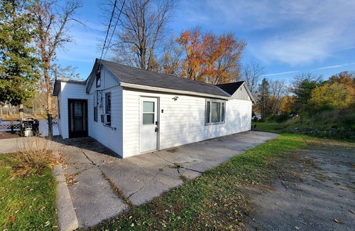 Marmora Maison | 2 Cottages right on the water!