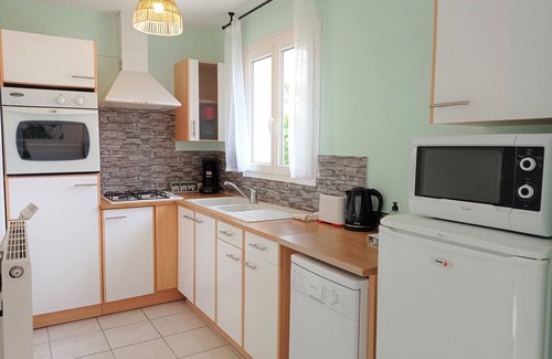 Limogne-en-Quercy Maison | 2 Cottages with Pool & Garden – Family-Friendly Stay in Southwest France
