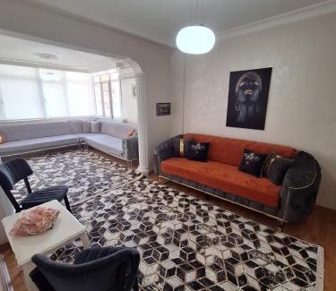 Bornova Appartement | 2 EGE Üniversite ve Hastanesi YAKINI , Aileye ve Firma Çalışanlarına uygun