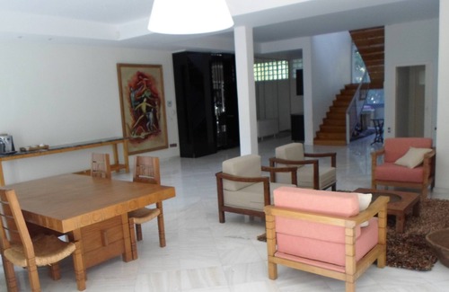Ekali Appartement | Maisonnette sur 2 étages, idéale pour une famille, spacieuse et moderne