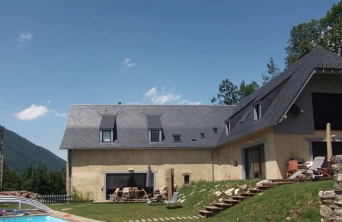 Cazaux-Frechet-Aneran-Camors Maison | 2 Granges 24 pers gîtes location Pyrenees Arreau Loudenvielle Piscine cyclo ski