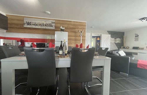 Foncine-le-Haut Chalet De Ski | 2 Gîtes pour grande capacités au coeur des Montagnes du Haut Jura