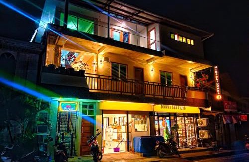 General Luna Maison | #2 Green Room Inn Siargao