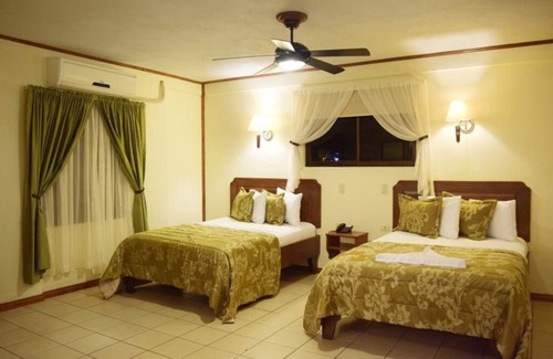 San Pedro Hôtel | 2 guest Room at Centric Hotel