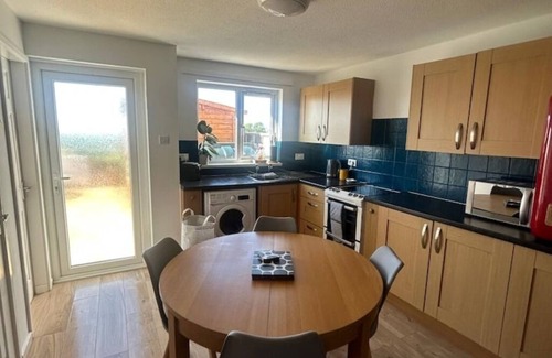 Newborough Maison | 2 Gwel Fenai