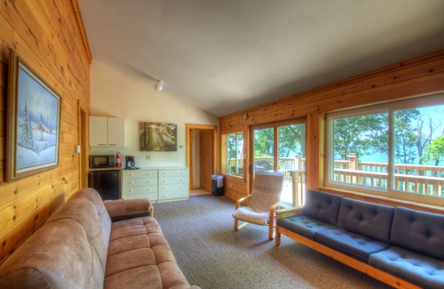 Lansing Cabine | 2 cabines au bord du lac sur 1. 3 acres. Cabines de Cayuga - Finger Lakes, près d'Ithaca