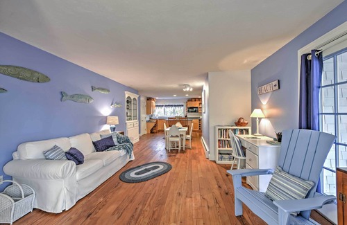 Buzzards Bay Appartement | Appartement spacieux Bourne près de Monument Beach!