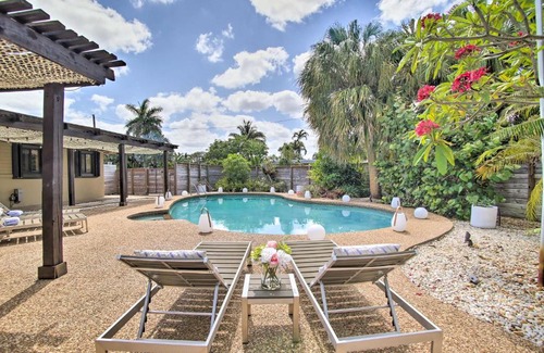 South Corals Maison | 2 Mi to Beach Updated and Private Oakland Park Gem!