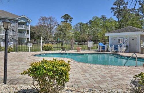Central Myrtle Beach Appartement | 2 Mi to Broadway at the Beach Condo with Pool!