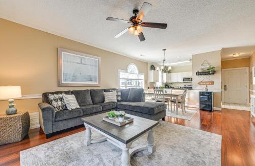 Central Myrtle Beach Appartement | 2 Mi to Broadway at the Beach Condo with Pool!