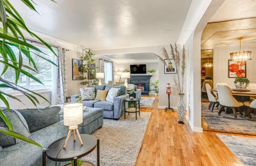 Mount Morris Township Maison | 2 Mi to Downtown Flushing Spacious Retreat!