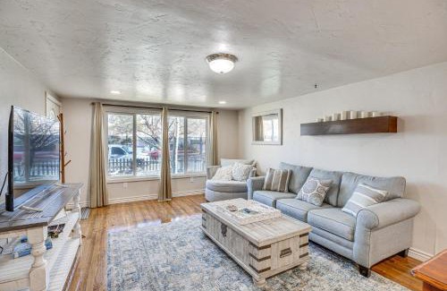 Grand Junction Maison | 2 Mi to Dtwn Grand Junction Home with Hot Tub
