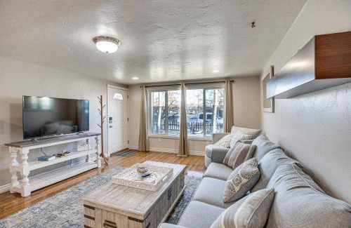 Grand Junction Maison | 2 Mi to Dtwn Grand Junction Home with Hot Tub