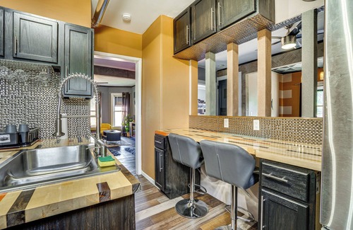 West Side Appartement | < 2 Mi to Dtwn & Mississippi River: West Side Home