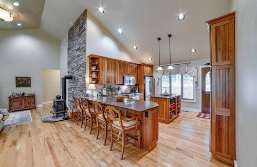 Union Dale Maison | 2 Mi to Elk Mountain: Secluded Union Dale Home!