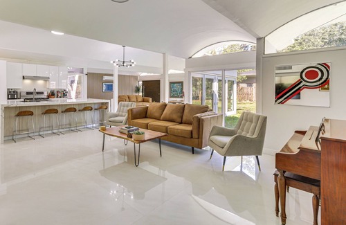 Tallahassee Maison | 2 Mi to FSU: Unique Home w/ Patio & Spacious Yard