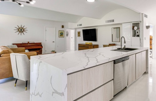 Tallahassee Maison | 2 Mi to FSU: Unique Home w/ Patio & Spacious Yard