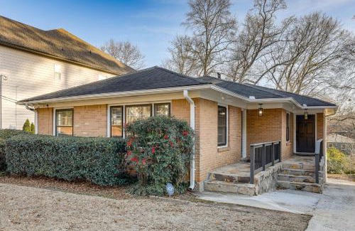 Piedmont Heights Appartement | 2 Mi to Midtown Chic Apartment in Atlanta!