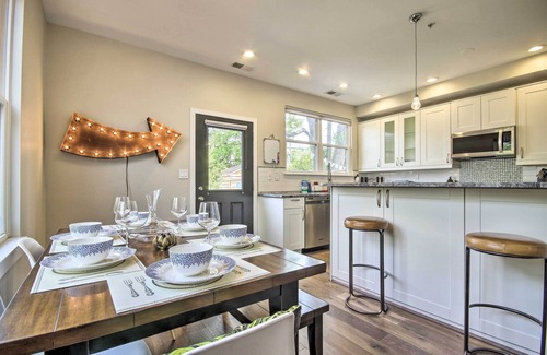 Le Droit Park Maison | 2 Mi to National Mall: Modern DC Retreat w/ Patio