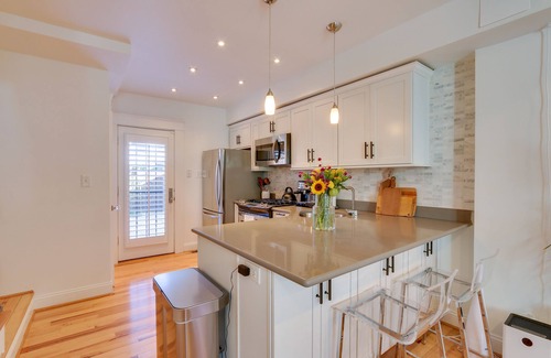 Le Droit Park Maison | 2 Mi to National Mall: Stunning Townhome w/ Patio!