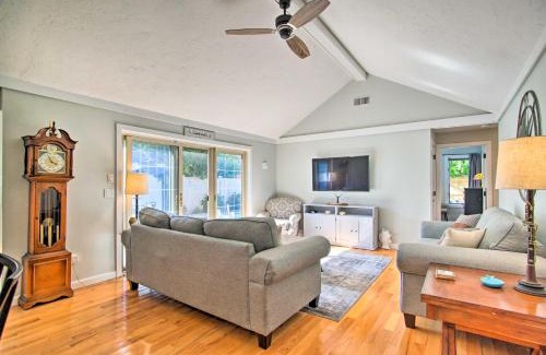 Mews Village Maison | 2 Mi to South Cape Beach State Park Home with Yard!