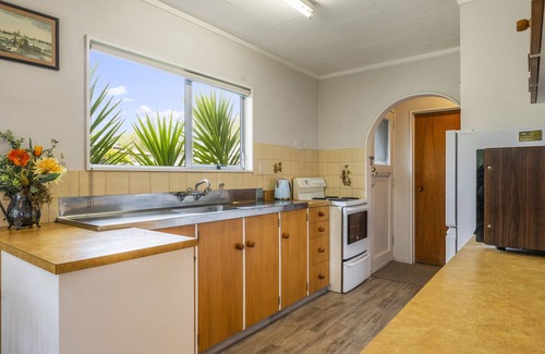 Richmond Heights Maison | 2 Mile Cosy Corner with wifi