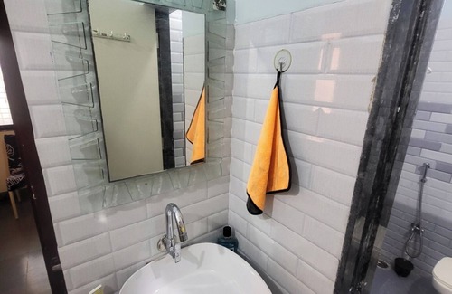 Shirdi Appartement | 2 MIN walking distance to Sai Baba temple, Shirdi. 1BHK flat available for rent