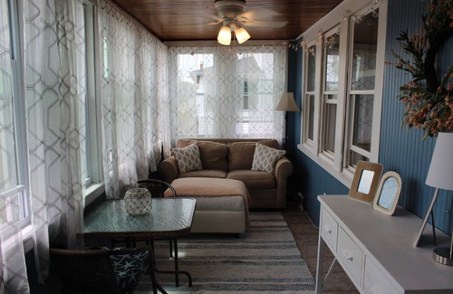 Ocean Bluff-Brant Rock Maison | 2-minute walk to private beach - Sunrise Beach House Marshfield!