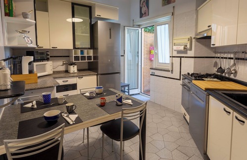 Monte Sacro Appartement | 2 minutes from the metro family apartment