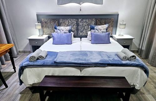 Potchefstroom Maison | 2 Owls Guesthouse