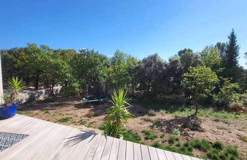 Saint-Mathieu-de-Treviers Villa | Villa 2 personnes avec piscine au pied du Pic Saint-Loup dans un espace arboré