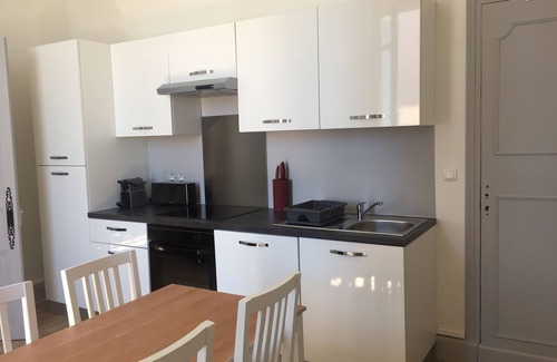 Arvert Appartement | Appartement 2 pers dans demeure de charme du 19éme avec parc et piscine chauffée