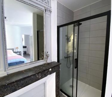 Foix Appartement | 2 pièces élégant calme central parking sur place