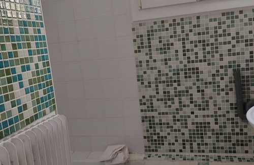 Bagneux Appartement | 2 Pièces 25 m² Limite Sceaux/bourg-la-reine/bagneux Avec Terrasse de 10 m²