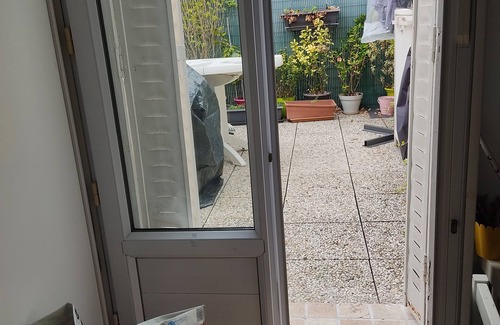 Bagneux Appartement | 2 Pièces 25 m² Limite Sceaux/bourg-la-reine/bagneux Avec Terrasse de 10 m²
