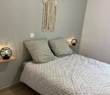 Montlucon Appartement | 2 pièces avec jardin