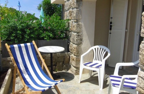 Porto Pollo Maison | 2 Pièces, climatisé, à 150 m de la plage, tout confort pour 4 personnes