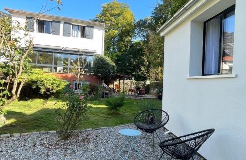 Champigny-sur-Marne Maison | 2 pièces cosy & indépendant proche Paris-Disney