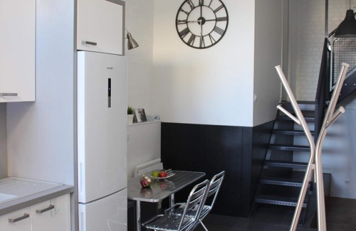 Parapluies Appartement | Très beau 2 pièces limite Vincennes près de Paris joli pied à terre pour visiter