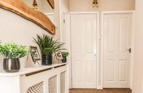 Garstang Maison | 2 Pine Grove