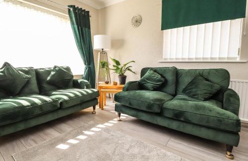 Garstang Maison | 2 Pine Grove