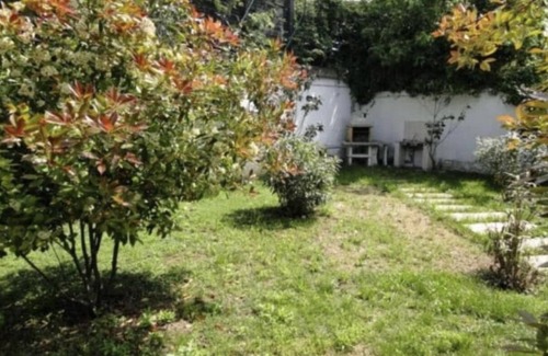 Sud Appartement | 2 room apartment in Borgo Roma with parking and garden