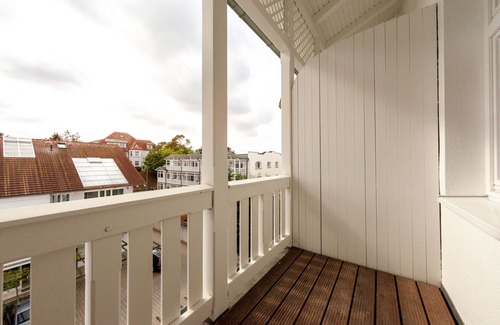 Binz Villa | Appartements 2 pièces avec balcon et vue mer directement sur la promenade de la plage