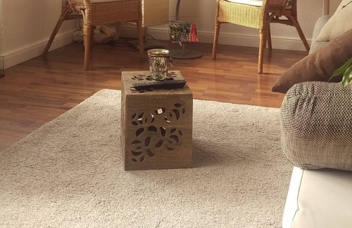 Bahnhofsvorstadt Appartement | Appartement de 2 pièces en ville avec balcon ensoleillé et wifi