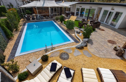 Uhldingen-Muehlhofen Appartement | 2-room family room with WC and shower for max. 4 people
