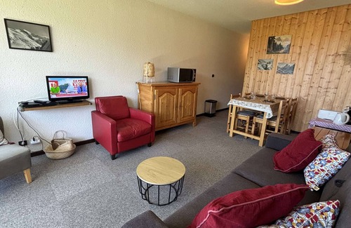 Notre-Dame-de-Bellecombe Appartement | 2 pièces avec piscine et parking à Notre-Dame-de-Bellecombe, 4 pers